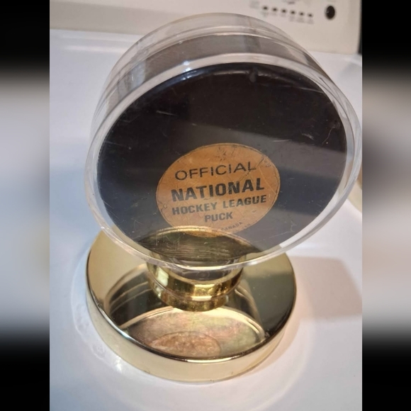 Other - Vintage Viceroy National Hockey League Puck Display on Gold Stand